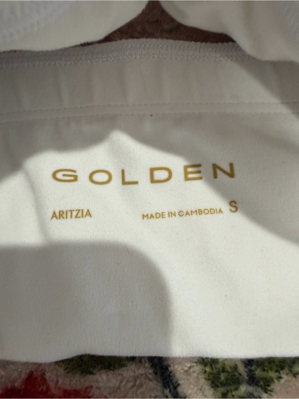 ARITZIA GOLDEN White Ruched Front Sports Bra - Picture 3 of 3